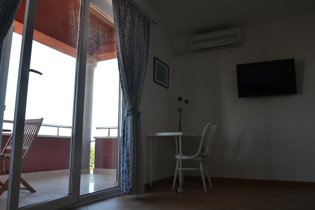 Apartments Roza Medulin Oda fotoğraf