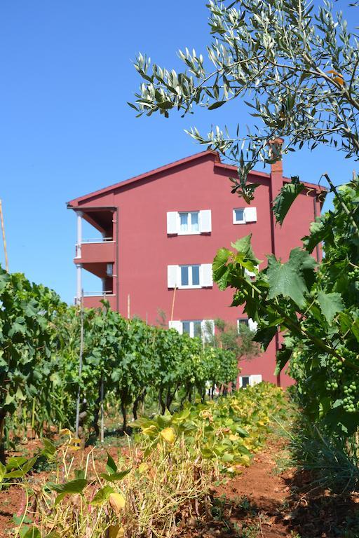 Apartments Roza Medulin Oda fotoğraf